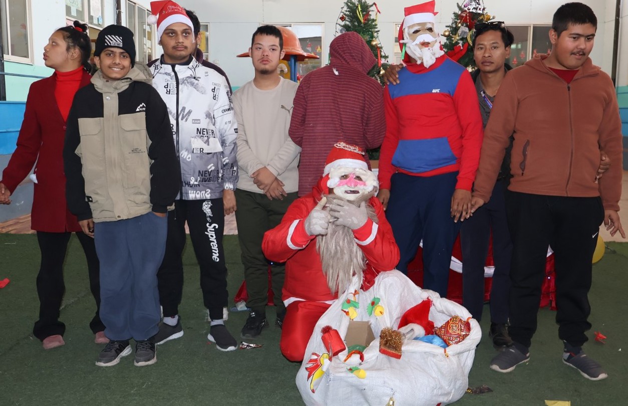 Christmas Celebration at Center of Autism